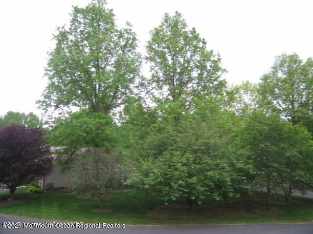Building Photo - 90 Quince Ct