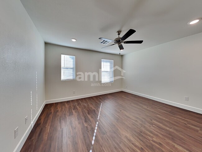 Building Photo - 298 Austin Bellerose Place