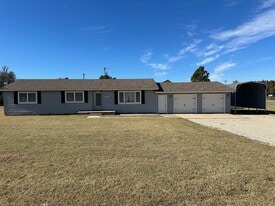 Building Photo - 3675 N McDonald Rd