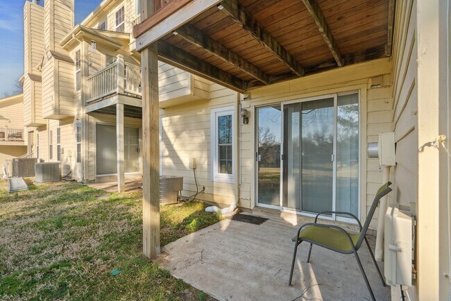 Building Photo - COMING SOON - Spacious 2-Bed, 3.5-Bath Townhouse with Stunning Lake Views