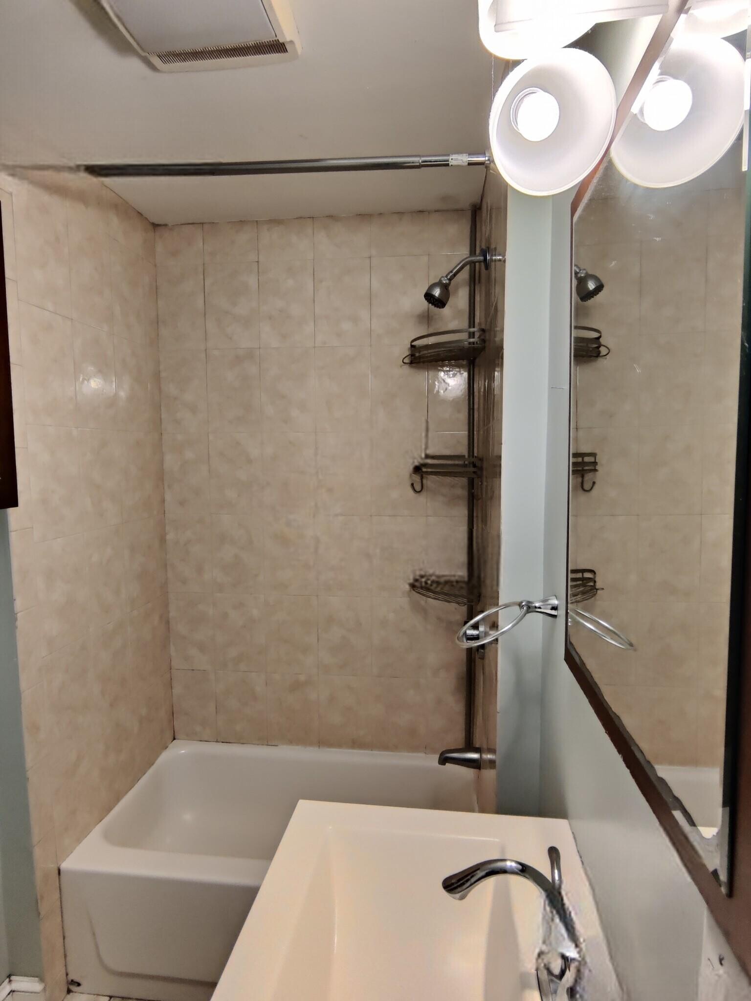 Building Photo - 234 Cypress St