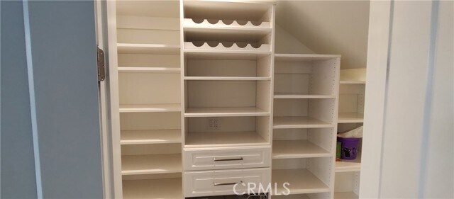 Building Photo - 188 Villa