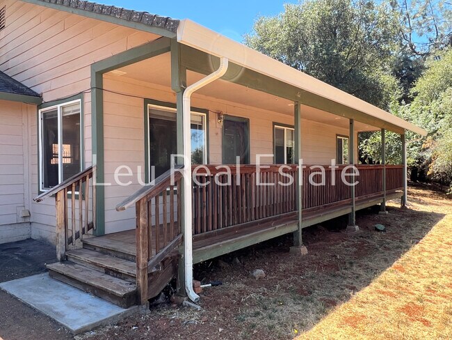 Building Photo - 5270 Bonnie Lou Ln