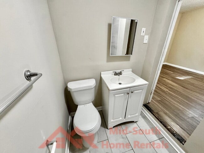 Building Photo - 1761 Winston Dr