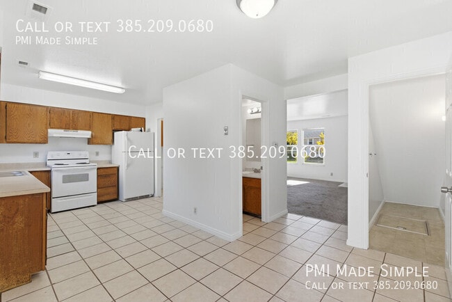 Building Photo - 755 E 950 S