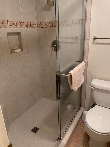 Building Photo - 7430 E Chaparral Rd