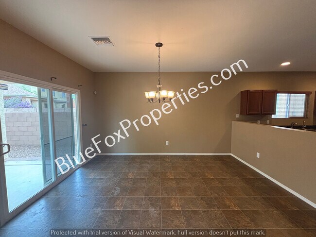 Building Photo - 6959 S Red Maids Dr