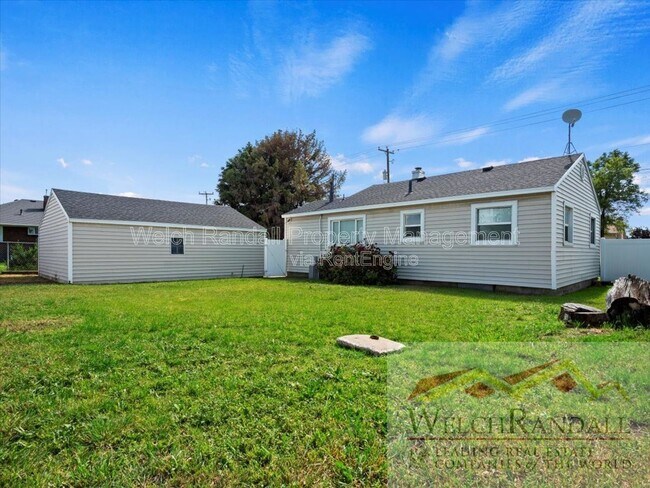 Building Photo - 2097 S 1000 W