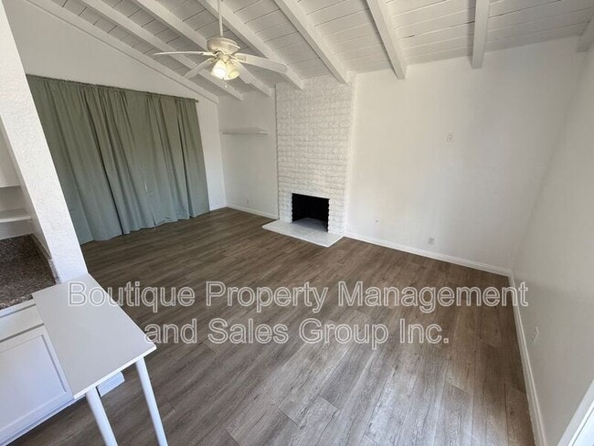 Building Photo - 2258 Pamela Ln