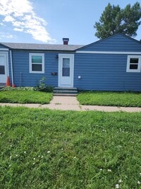 Building Photo - 503 Monroe St