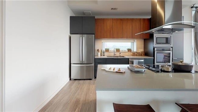 Building Photo - 2976 Blackburn St