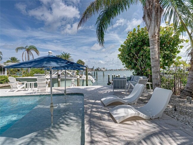 Building Photo - 829 59th Ave