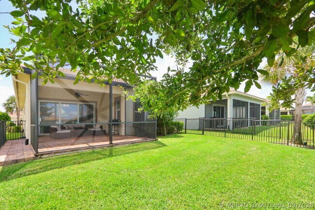Building Photo - 8942 SW Pepoli Way