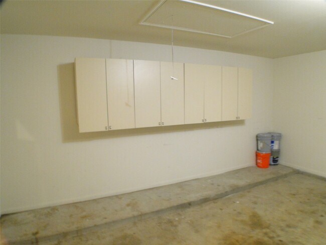Building Photo - 20606 Palm Rain Ct