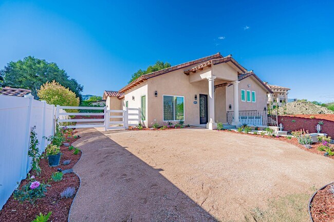 Building Photo - Brand New Construction 3-Bedroom Home for Rent in Canyon Country