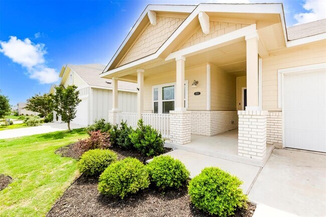 Building Photo - 2721 Winding Creek Rd