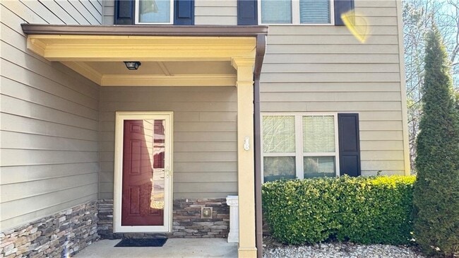 Building Photo - 4408 Black Hills Dr NW