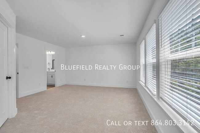 Building Photo - 416 E Parima Ct