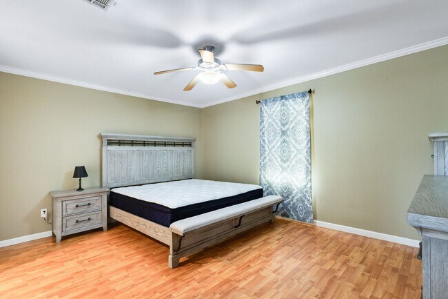 Building Photo - FOR RENT IN CHURCH POINT!