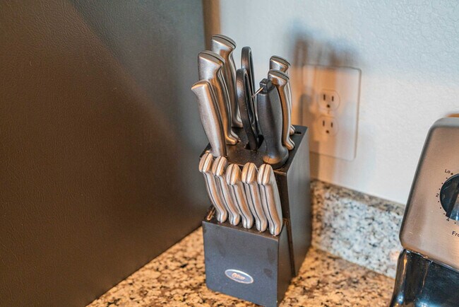 Building Photo - 9600 W Georgia Ave