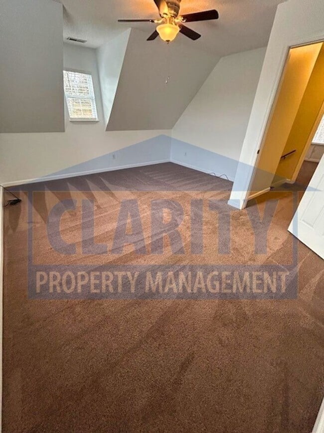 Building Photo - Three bedroom with attached garage!