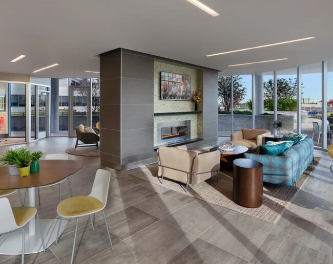 Building Photo - 1416 N Halsted St