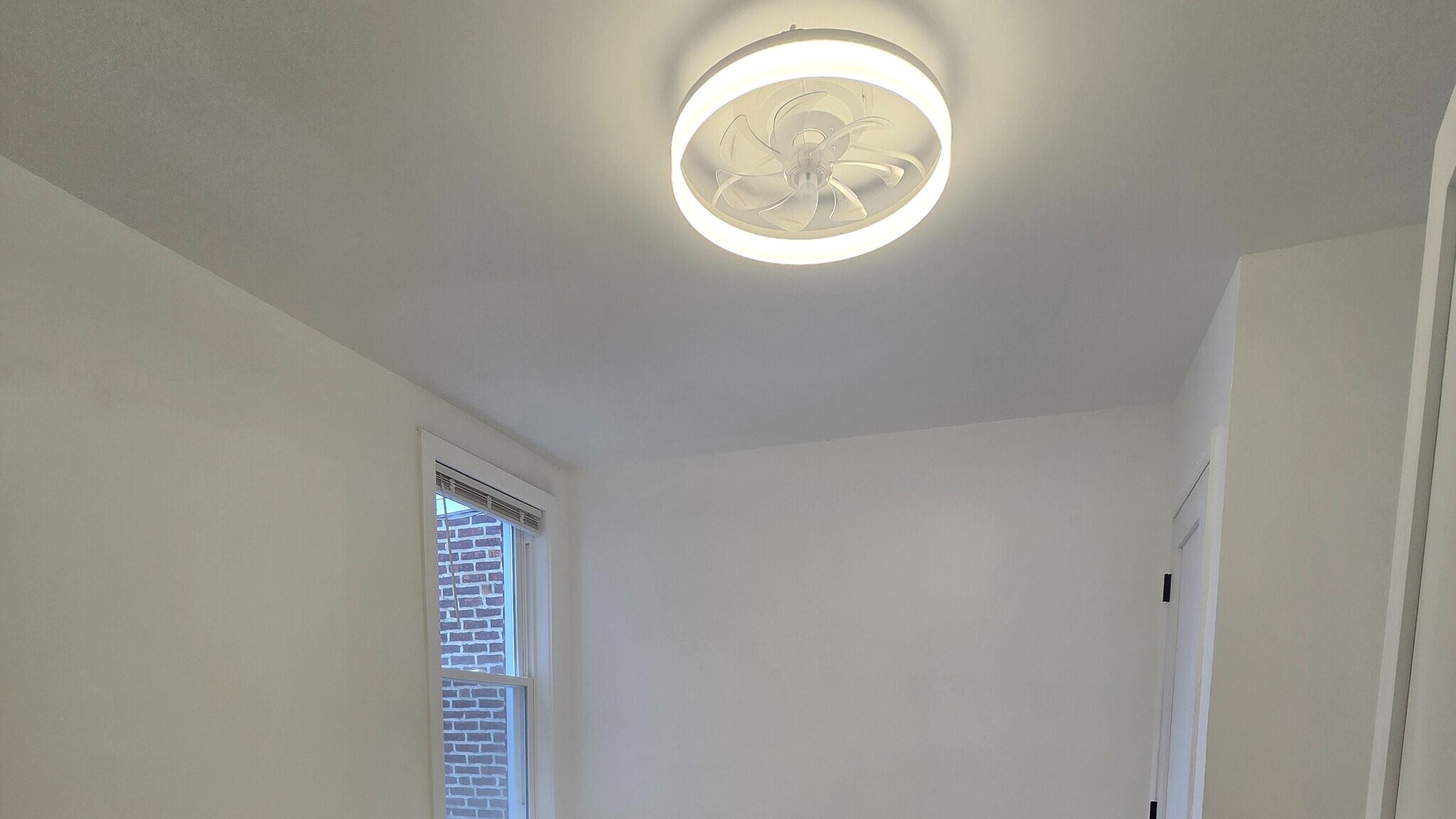 Building Photo - 619 Brill St