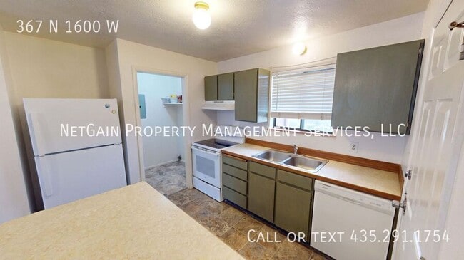 Building Photo - 367 N 1600 W