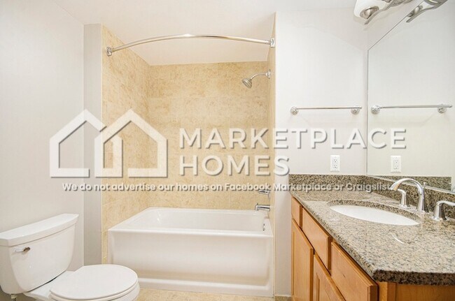 Building Photo - 525 W Lafayette Blvd