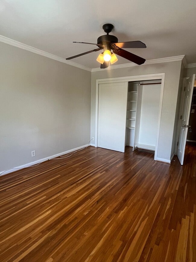 Building Photo - HISTORIC WAVERLY One Bedroom One Bath Condo