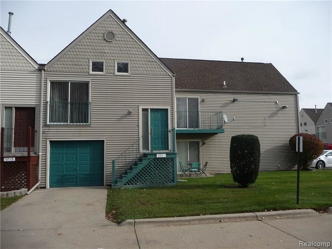 Primary Photo - 5711 Fox Hill Dr