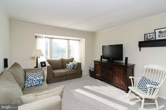 Building Photo - 7707 Old Woodstock Ln