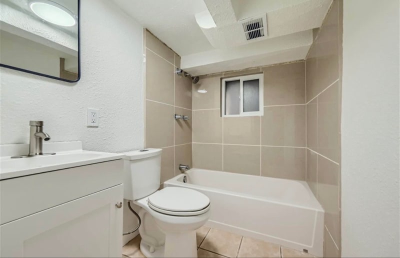 Building Photo - 668 S Lowell Blvd