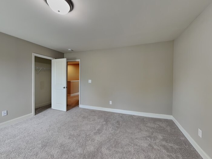 Building Photo - 3625 Massey Ridge Ct