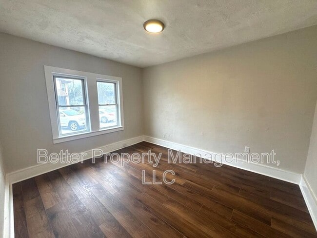 Building Photo - 64 N Myrtle St
