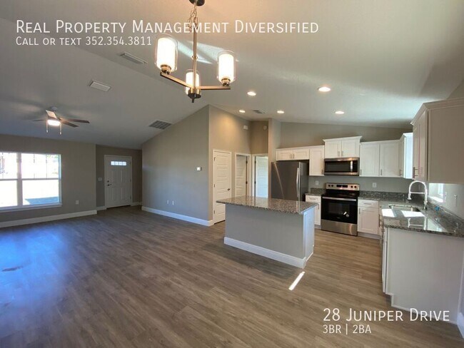 Building Photo - 28 Juniper Dr