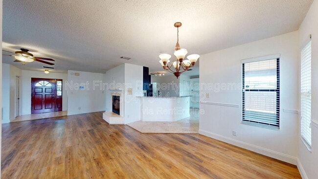 Building Photo - 111 Lobelia Rd