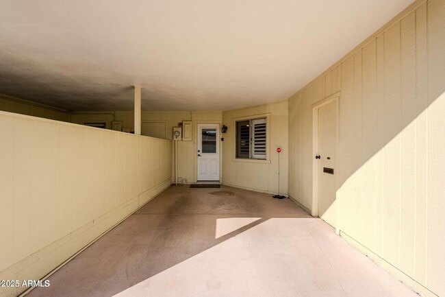 Building Photo - 13611 N Newcastle Dr
