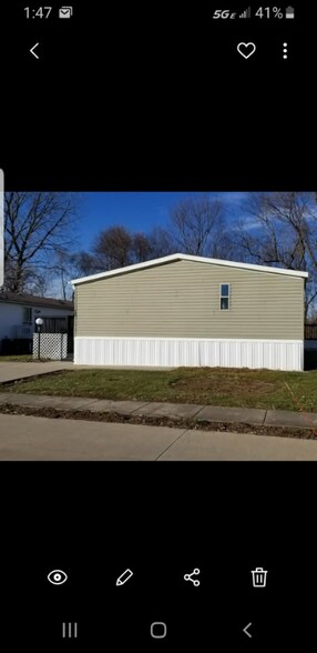 Building Photo - 3319 Ridgewood Ave
