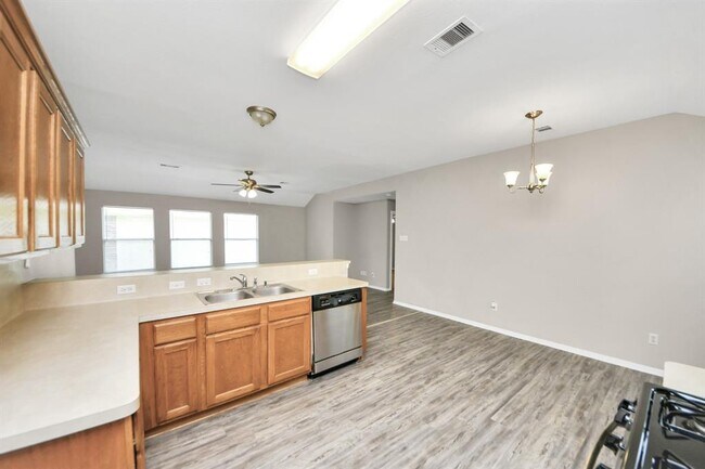 Building Photo - 24311 Hard Wood Dr