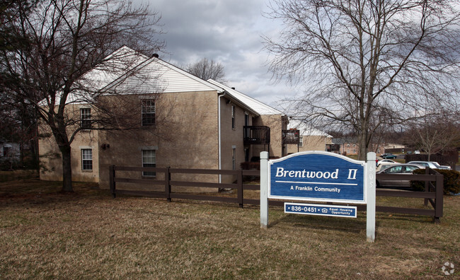 Primary Photo - Brentwood Apartments