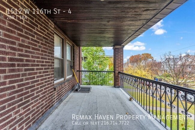 Building Photo - 1512 W 116th St