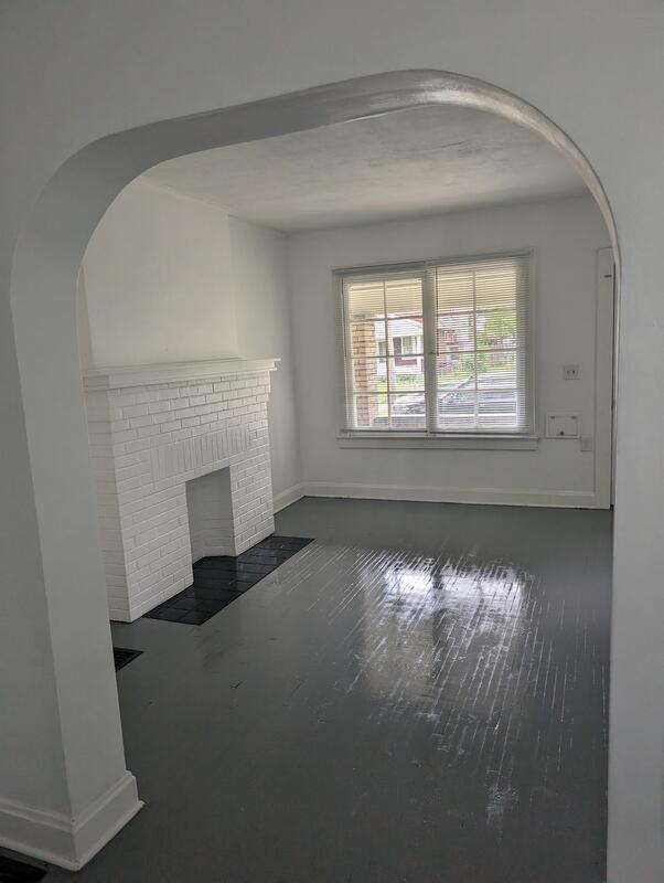 Building Photo - 562-564 S Terrace Ave