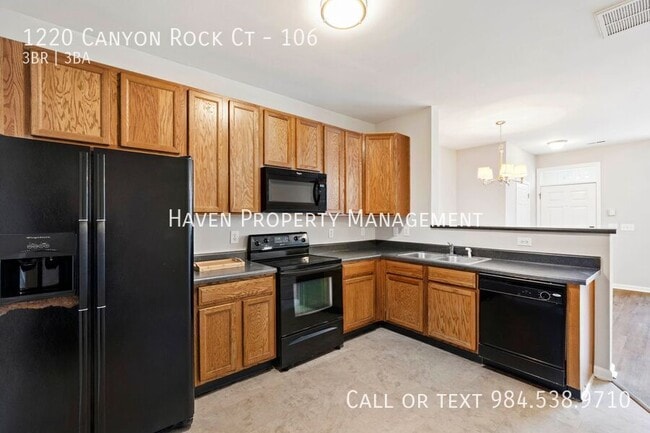 Building Photo - 1220 Canyon Rock Court