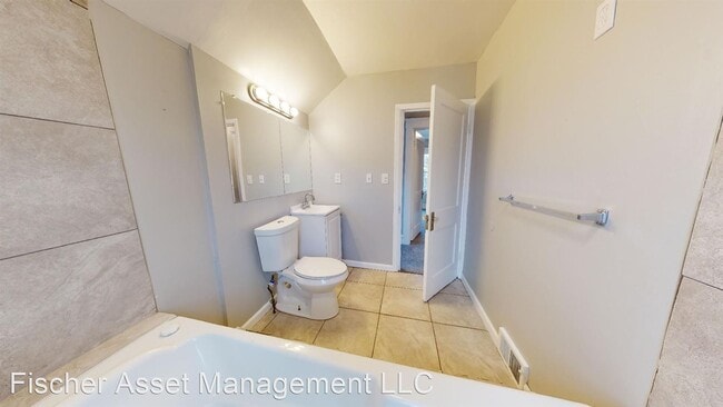 Building Photo - 3 br, 1 bath House - 3359 West 86th St.