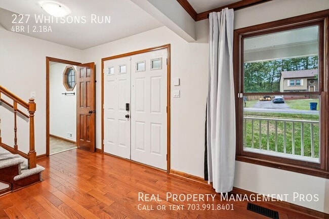 Building Photo - 227 Whitson's Run