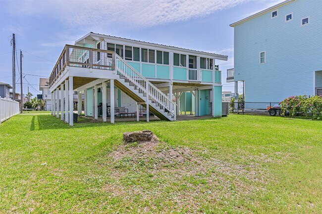 Building Photo - 3806 Concho Key