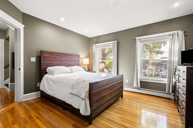 Building Photo - 101 Beach St