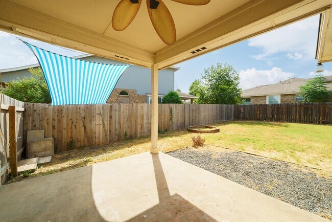 Building Photo - 2600 Theresa Blanchard Ln