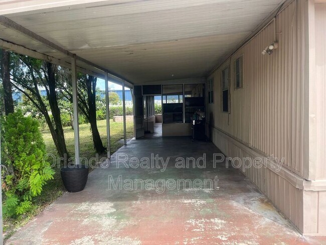 Building Photo - 7709 Brentwood Dr